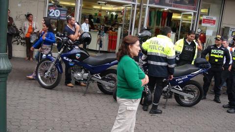 Myriam Norman and the Police, Not Really
