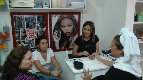 Veronica Alfaro, Dayana Alfaro, Myriam Norman and Marielos Palacios