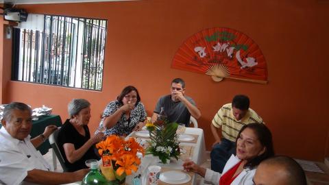 Ana Lucia Castellon's Parents, Ana Lucia Castellon, Freddy Garcia Sr. Jorge Quiros, Myriam Norman, and Steven Strasburger's Head