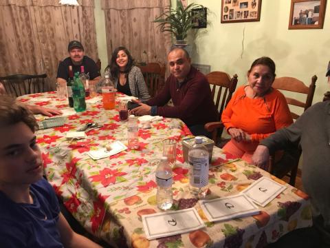 Getting Ready to Eat 12-31-2017-4