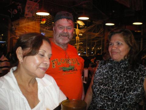Ronald and Myriam Norman with Hilda Casado 10-31-2009