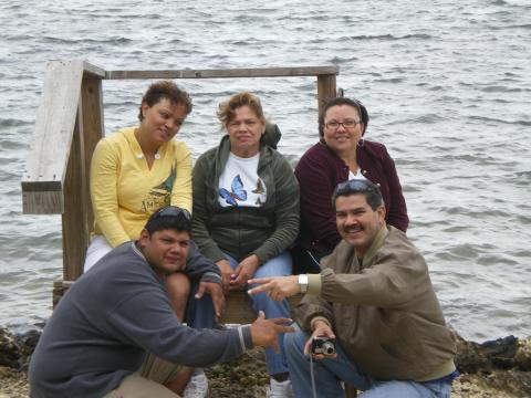 JoAnna, Jorge Campos, Hilda Casado, Ana Lucia Castellon and Freddy Garcia Sr. 10-18-2009