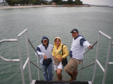 Freddy Gacia Sr., JoAnna and Jorge Campos 10-18-2009